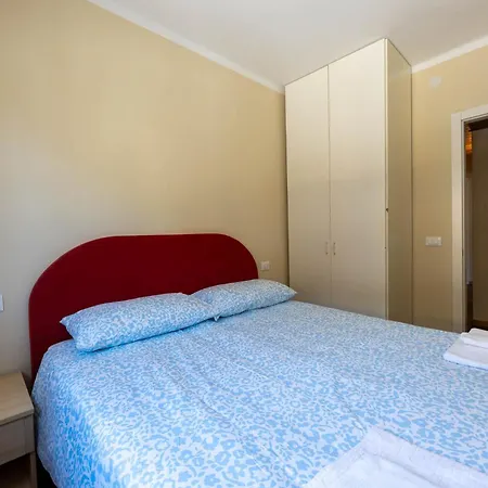 Apartment Mar Maturi Con Due Bagni Ideali Per 6 E 10 Persone Nel Centro Di Campiglio