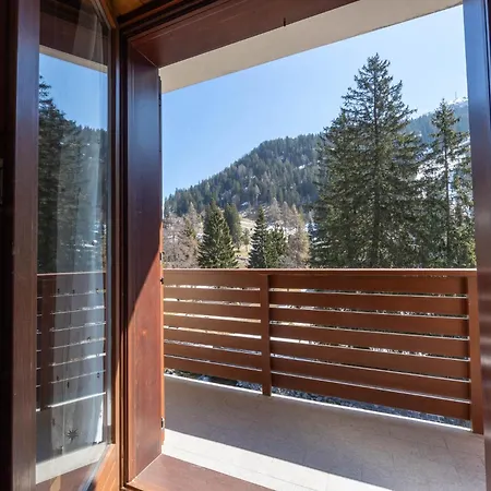 Apartment Mar Maturi Con Due Bagni Ideali Per 6 E 10 Persone Nel Centro Di Campiglio *